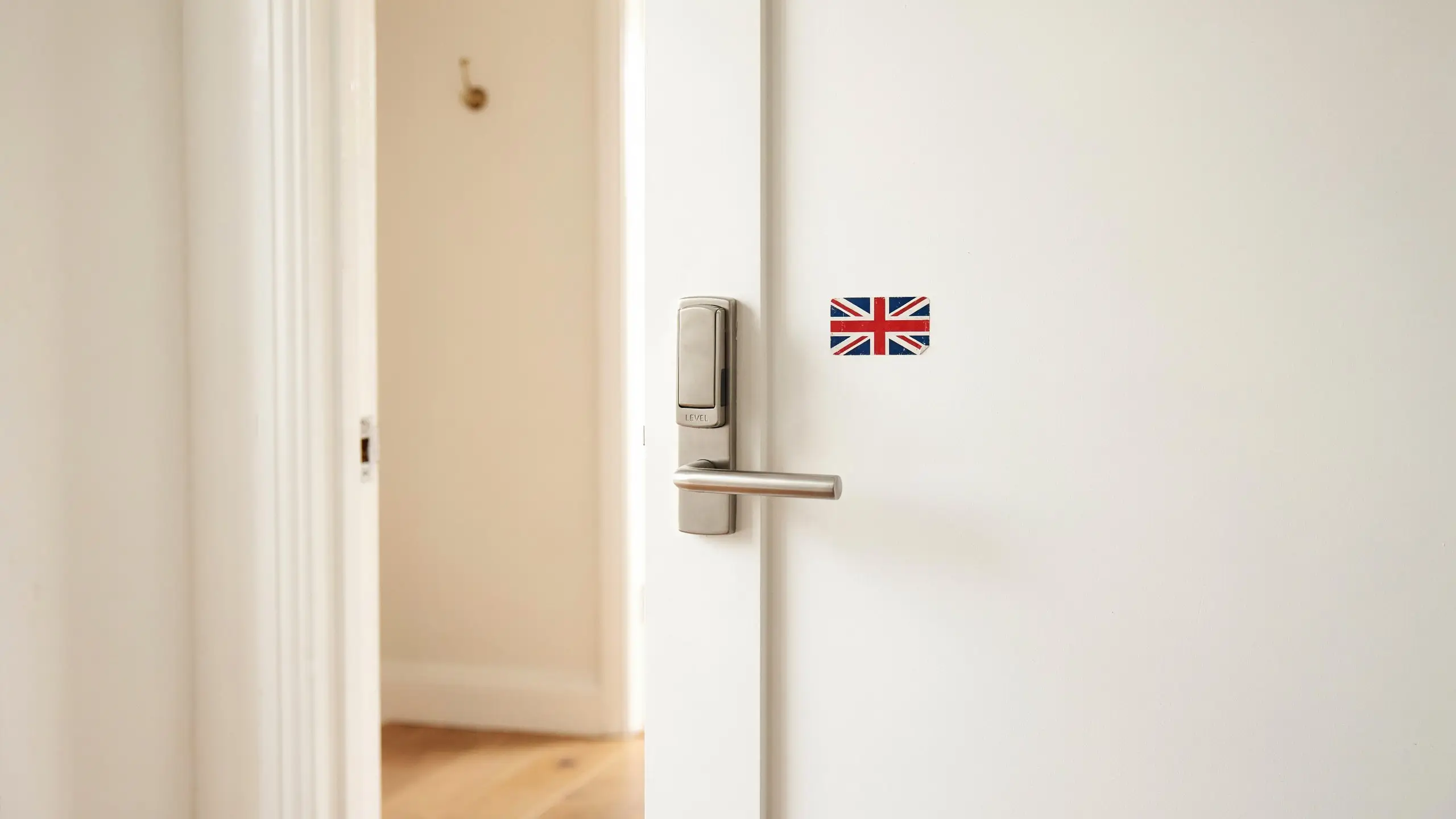 Level Lock Review UK 2026 — Invisible Smart Lock Your Landlord Won’t Notice